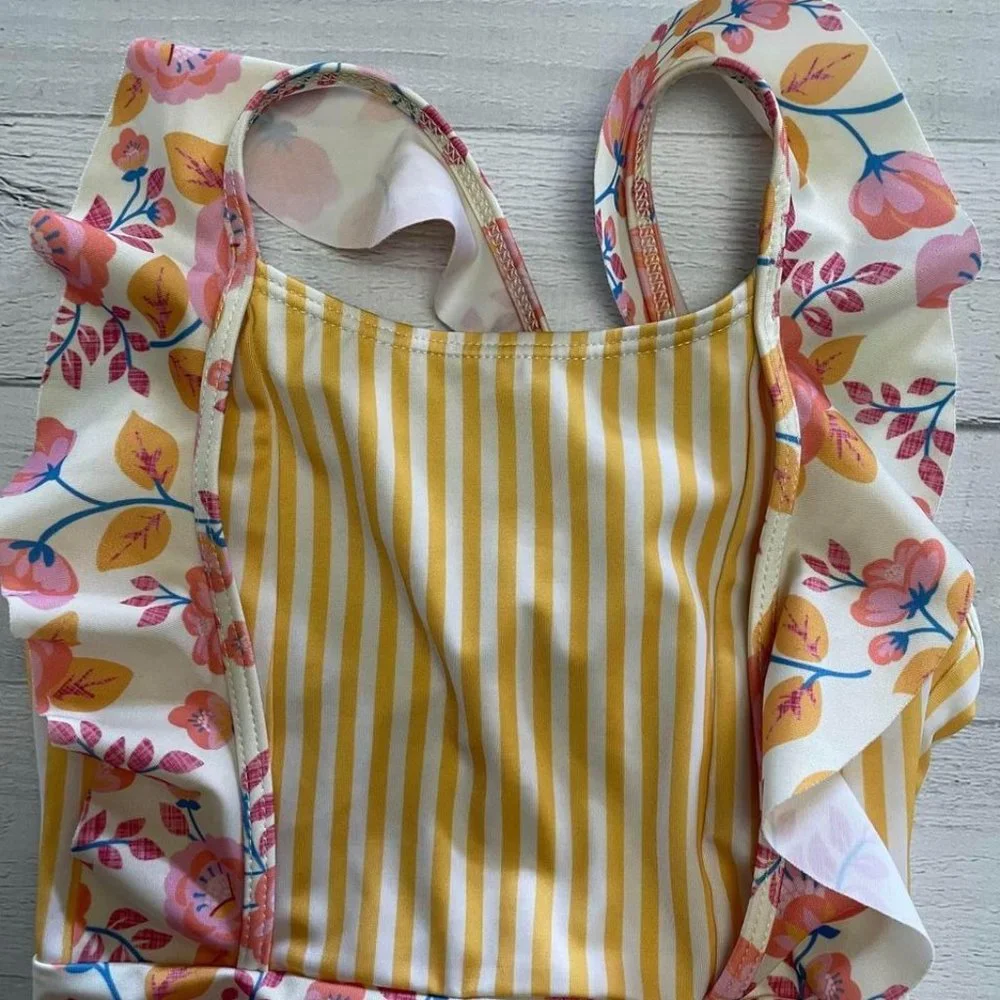 heart and‎ harmony girls swimsuit 4/5